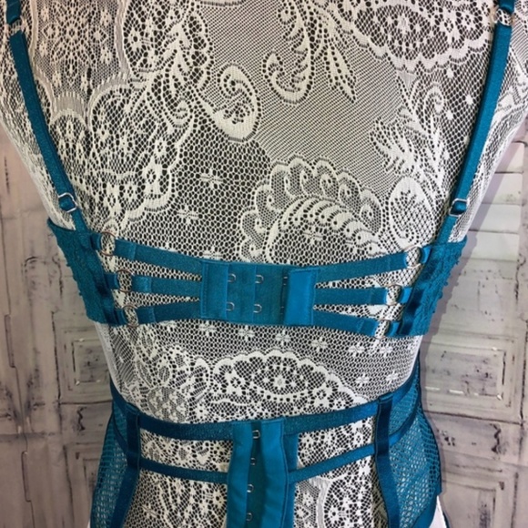 CELESTIAL ANGELS Victoria Secrets Set - Picture 4 of 4